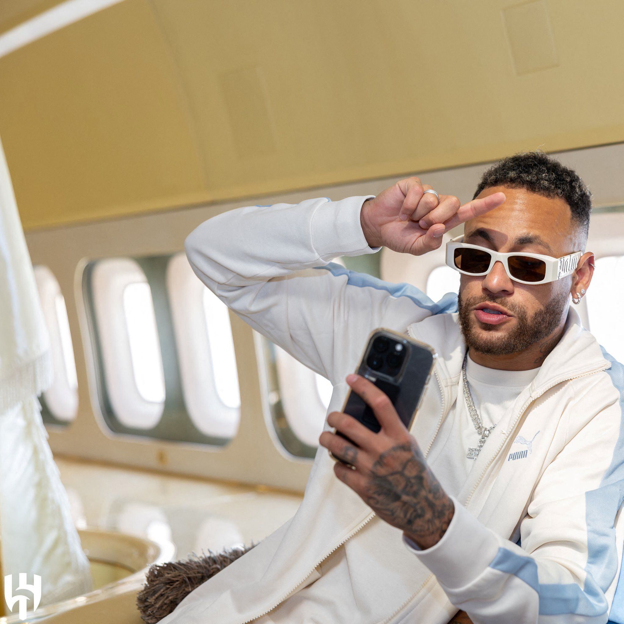 Neymar ya aterrizó en Arabia Saudita (Foto: Al Hilal Media Office/Handout via REUTERS )