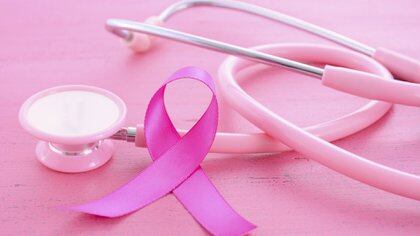 En la Argentina se detectan entre 15 mil y 20 mil nuevos casos de cáncer de mama por año (Shutterstock) 