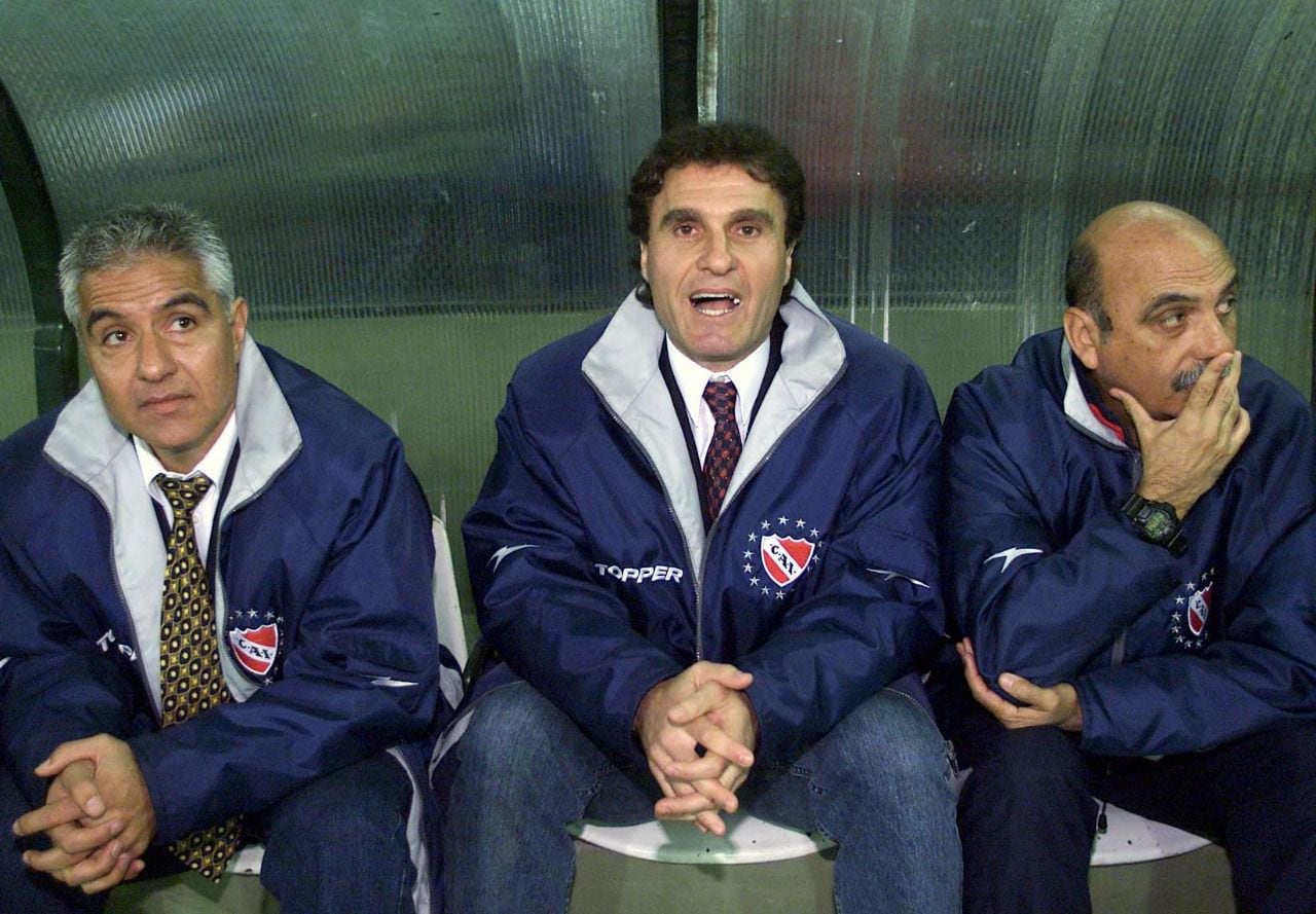 Cacho Córdoba e Oscar Ruggeri em Independent