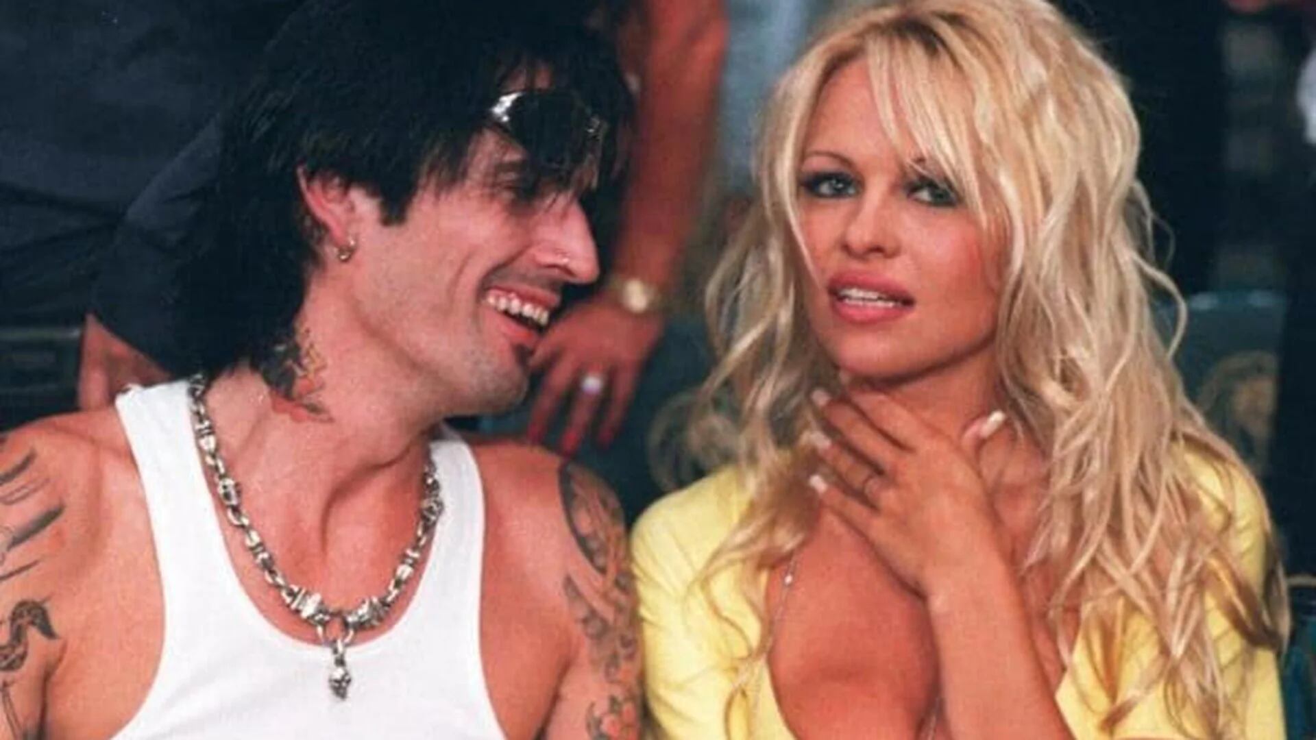 Pamela Anderson filtró mensajes de texto con una confesión: “Sólo tuve un amor verdadero”