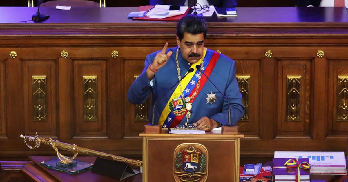 Il dittatore Nicolas Maduro ha affermato di voler rilanciare il dialogo con l’opposizione dopo l’incontro con una delegazione statunitense