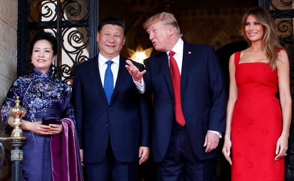 Trump junto a Xi Jinping, durante la visita del presidente chino a los EEUU (AP Photo/Alex Brandon)