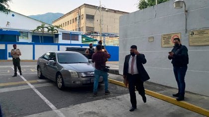 Funcionarios del régimen de Maduro embargaron la sede de El Nacional 