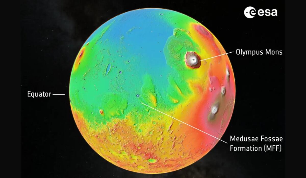 La nave Mars Express puede haber detectado la mayor capa de hielo enterrada en el ecuador de Marte. (ESA)