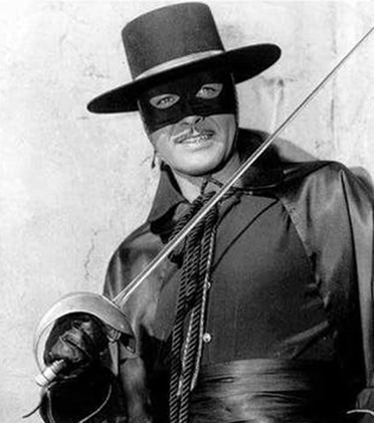 Guy Willliams como “El Zorro”