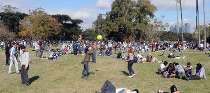 En la Ciudad de Buenos Aires también se reunieron cientos de estudiantes a celebrar su día (NA / Gustavo Fidanza)