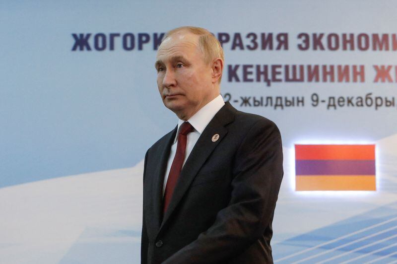 El presidente ruso, Vladímir Putin, asiste a una reunión del Consejo Económico Supremo Euroasiático en Bishkek, Kirguistán, 9 de diciembre de 2022. REUTERS/Vladimir Pirogov