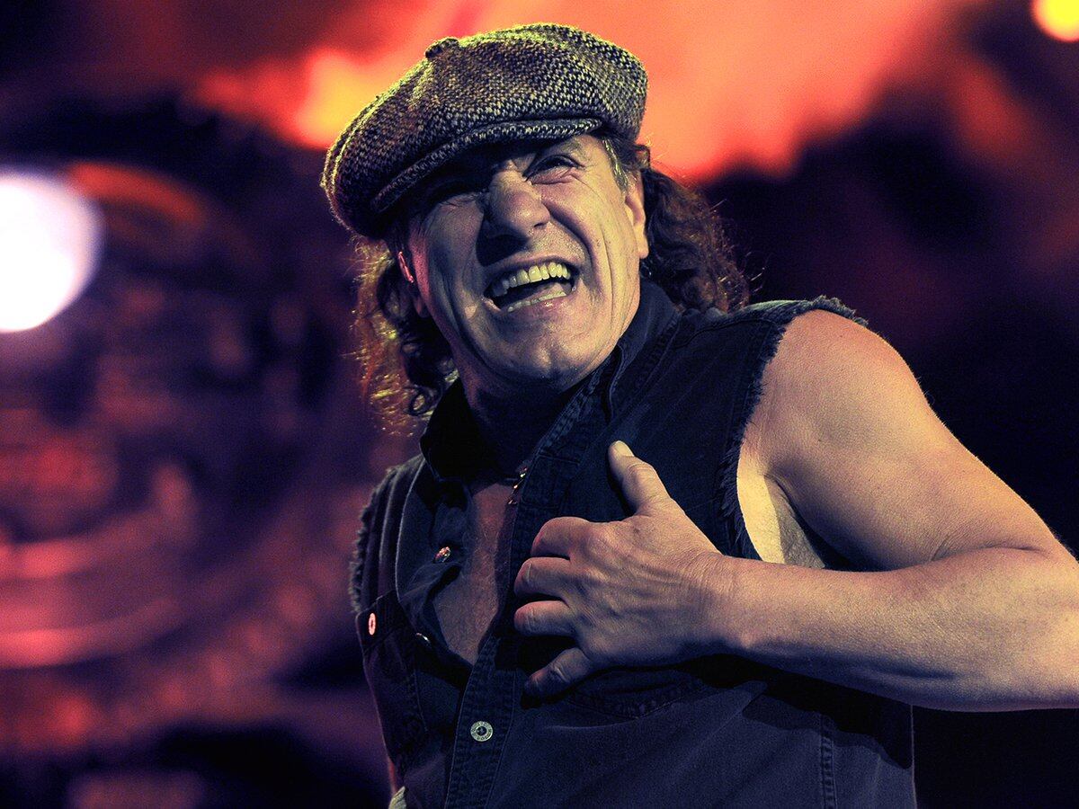 Ruedas de metal: Brian Johnson y una vida dedicada a los autos y al rock -  Infobae