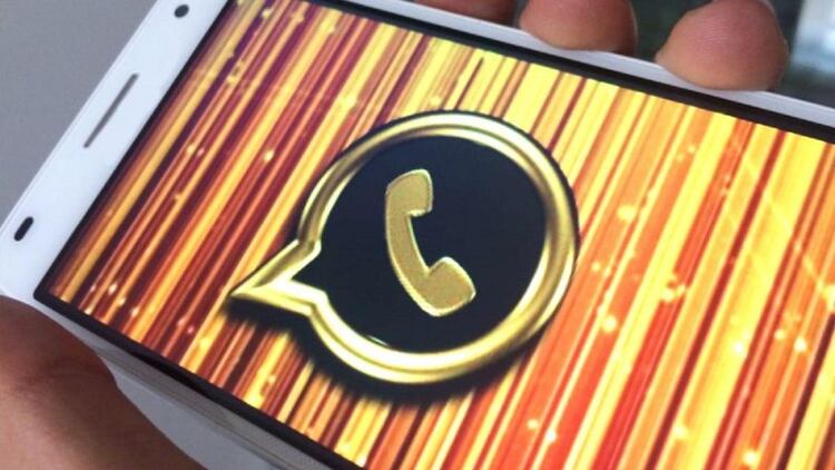 "WhatsApp Gold" la amenaza que roba tus datos WhatsApp-Gold-1