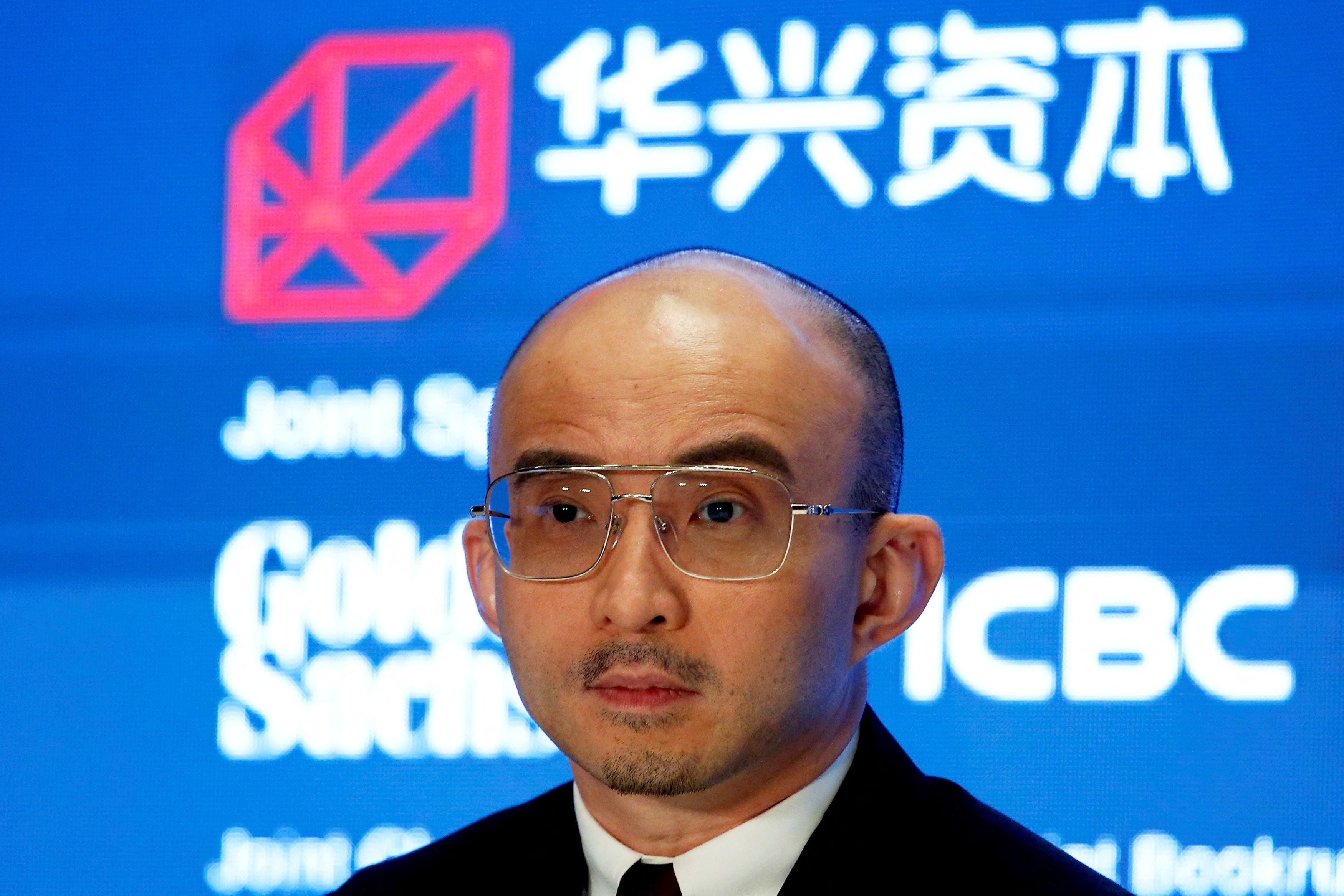 Bao Fan, fundador, presidente y consejero delegado de China Renaissance Group, un banco de inversión dirigido por uno de los rainmakers más afamados del país, ofrece una rueda de prensa sobre su salida a bolsa en Hong Kong, China, el 13 de septiembre de 2018.      REUTERS/Bobby Yip/Archivo