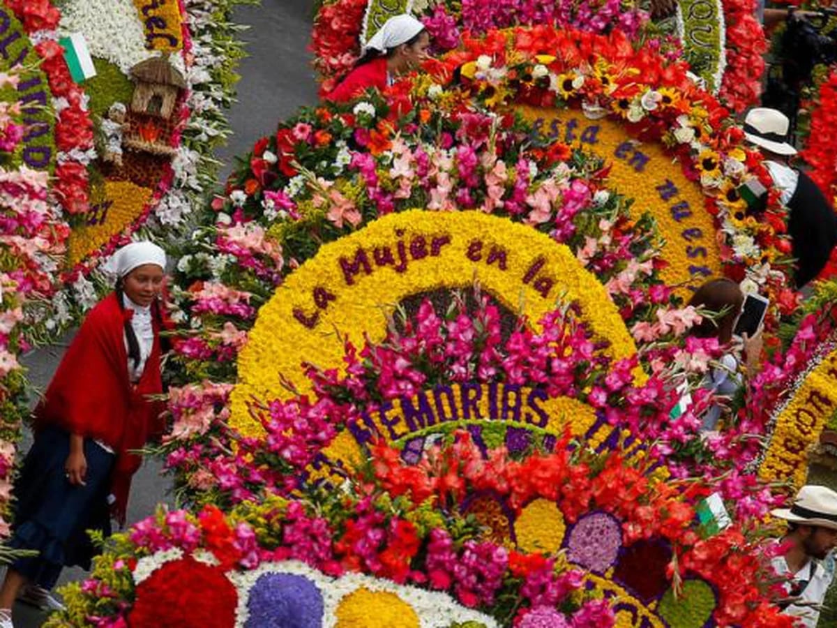 Representación Bibliografía excepto por Qué celebra la Feria de las Flores: un recorrido por la historia de una de  las fiestas más importantes del país - Infobae