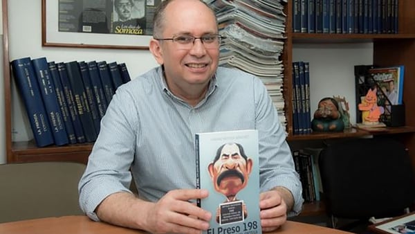 Fabián Medina Sánchez, con su último libro