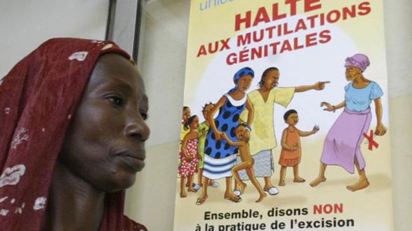 Una campaña contra la ablación genital en Costa de Marfil. Por ese motivo Oumoh y su madre intentaron una nueva vida lejos de su país