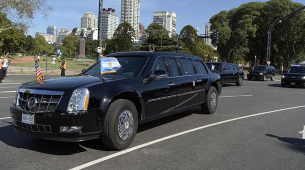 “La bestia” que usó Barack Obama en su visita a la Argentina (AFP)