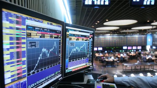 Los bancos ofrecen diferentes alternativas para ingresar a la Bolsa sin arriesgar todo el capital en una acción o título público