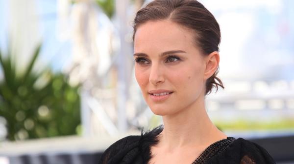 Menos es más. La belleza al natural de Natalie Portman confirma que es uno de los puntos que más seduce a los hombres (Shutterstock)