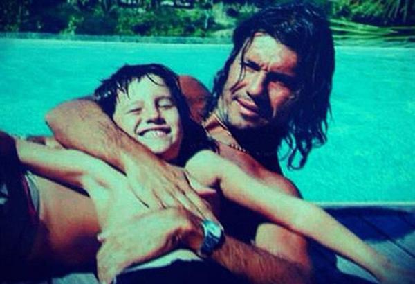 Marcelo Tinelli con su hijo Francisco, cuando era chico
