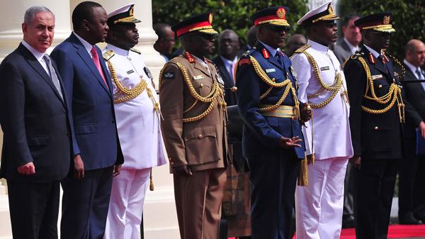 El presidente de Kenia, Uhuru Kenyatta, llamó a la Unión Africana a devolver a Israel su estatus de “Estado observador” (AFP)