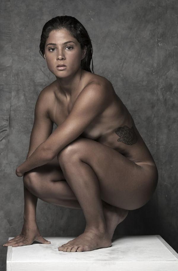La deportista argentina posó desnuda para la revista de ESPN en Australia