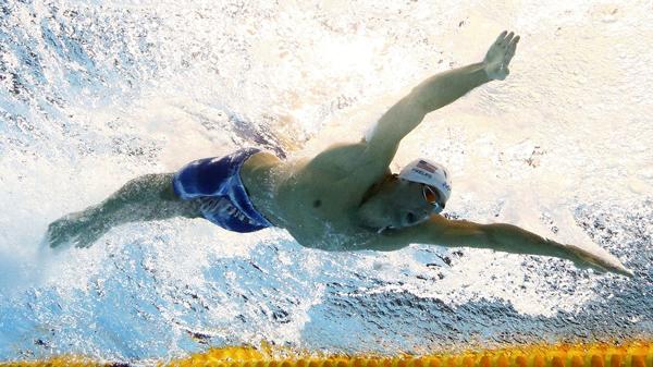En su biografía, Michael Phelps contó que le tenía miedo al agua pero que eligió desde pequeño el arte de la natación para no escuchar las peleas entre sus padres (Reuters)