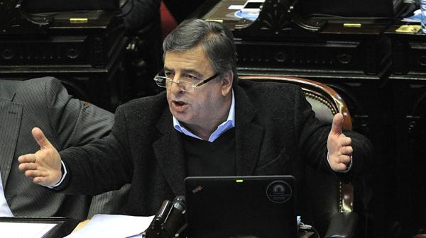 El diputado Mario Negri expresó su inquietud sobre la posible incompatibilidad de Aranguren con la función pública. (Télam)