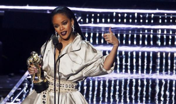 Rihanna recibe un premio por su trayectoria (Reuters)