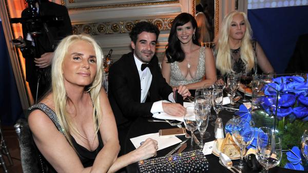 Mercedes Sarrabayrouse, Nicolás Cabré, Griselda Siciliani y Susana Giménez