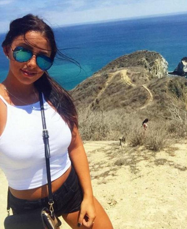 En Ecuador, Roberge muestra los paisajes. Todavía no “mostraría” los 95 kilogramos que le descubrieron a ella y su cómplice