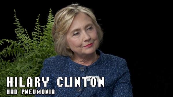 “Hillary Clinton tuvo neumonía” dice el título al presentar a la candidata
