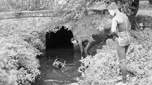 Rastreos luego de que se encontrara el cadáver de Elsie. Nunca -hast ahora- descubrieron quién mató a la pequeña de 14 años