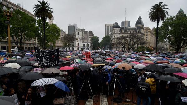 La multitudinaria marcha del Miércoles Negro