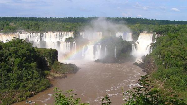 Las Cataratas del Iguazú, otra actividad imperdible en Misiones (iStock)