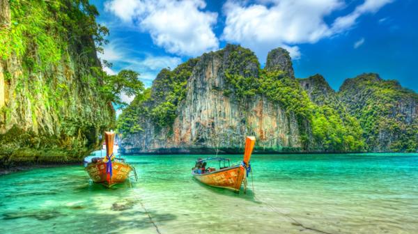 Las islas Phi Phi son unas de sus mayores atracciones de este país