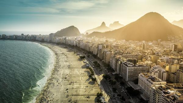 La playa , una mítica postal de Rio de Janeiro (iStock)
