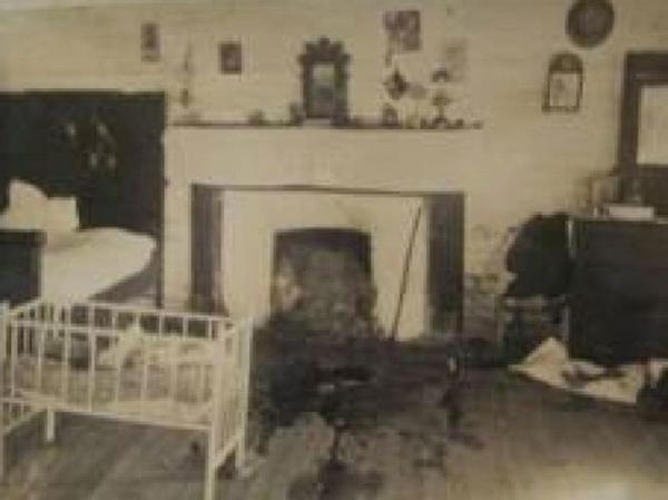 El interior de la vivienda de los Lawson. Allí se cometió uno de los mayores crímenes de la historia de los Estados Unidos