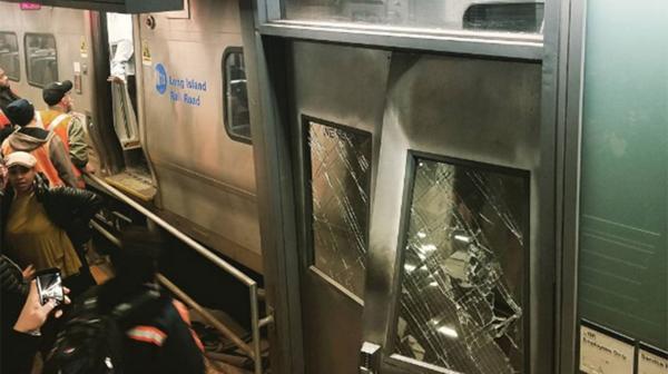El accidente se registró en la estación Atlantic y afectó a una unidad del tren de Long Island