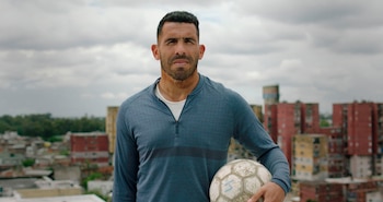 Tevez puso un importante freno