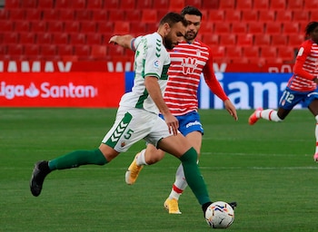 El defensa del Elche Gonzalo