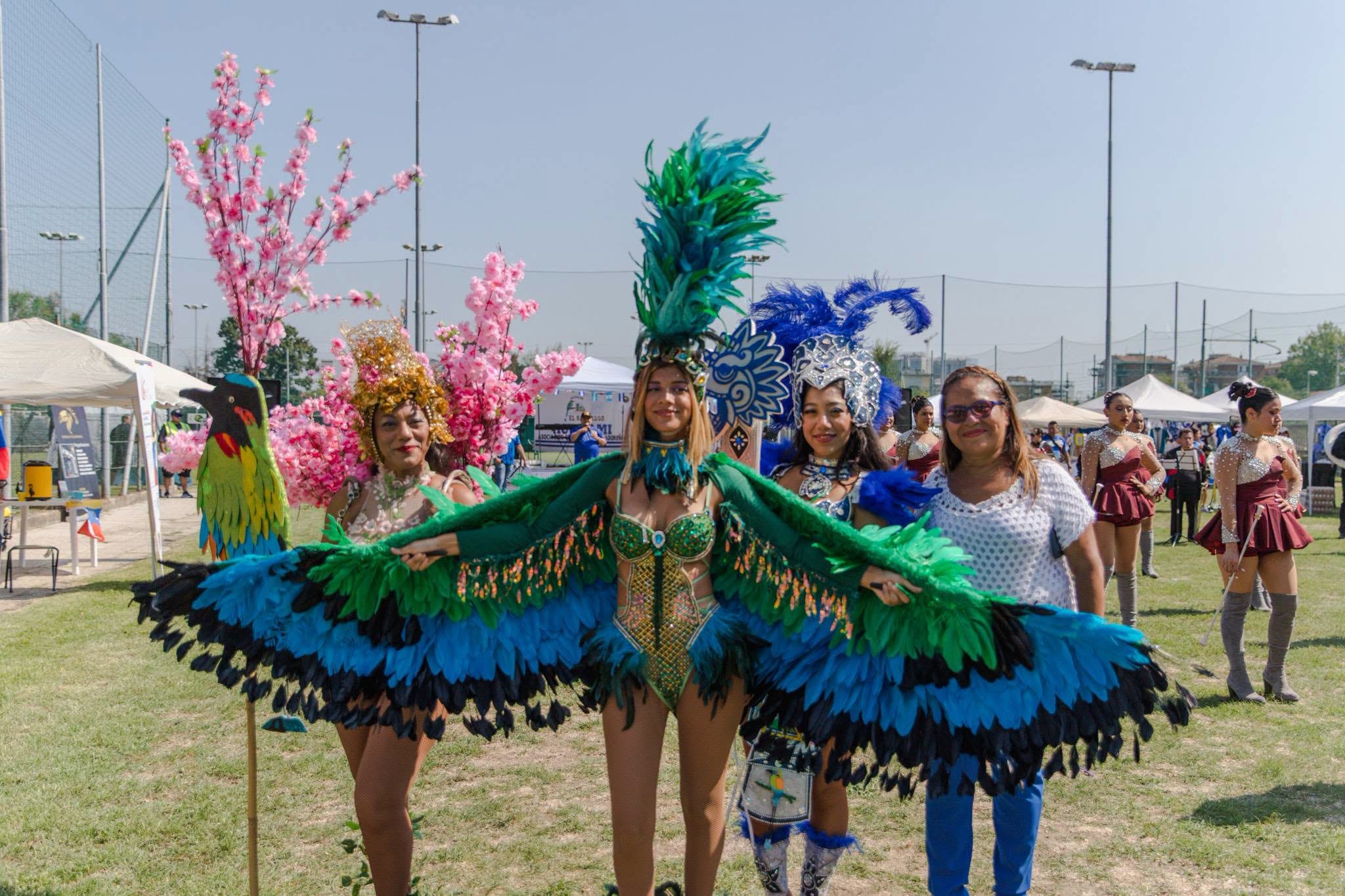 Artistas locales y representantes llegados desde El Salvador formaron parte de la programación cultural. (Foto cortesía
Asociación Cultural de Salvadoreños en Milán)