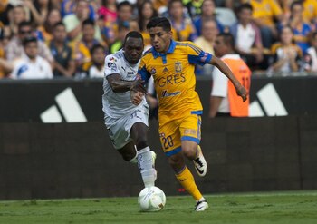 Walter Ayoví narró cómo vive su familia en Ecuador (Foto: Cuartoscuro)