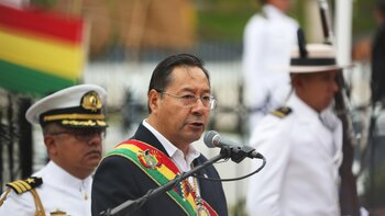 Luis Arce se solidariza con