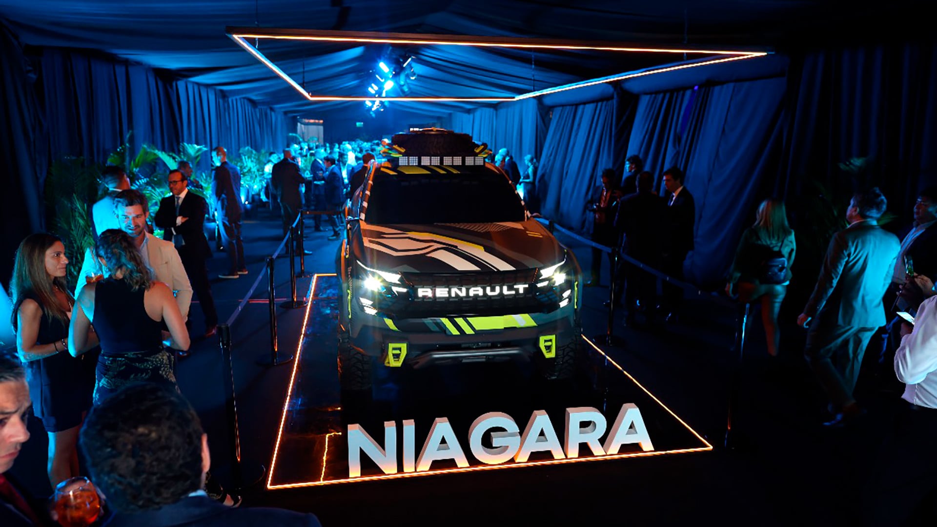 La pickup conceptual Niágara entró a Santa Isabel en mayo de 2025 para los festejos de los 70 años de la planta argentina