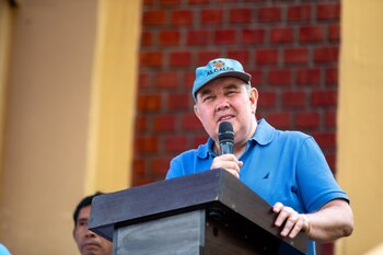 Rafael López Aliaga en una