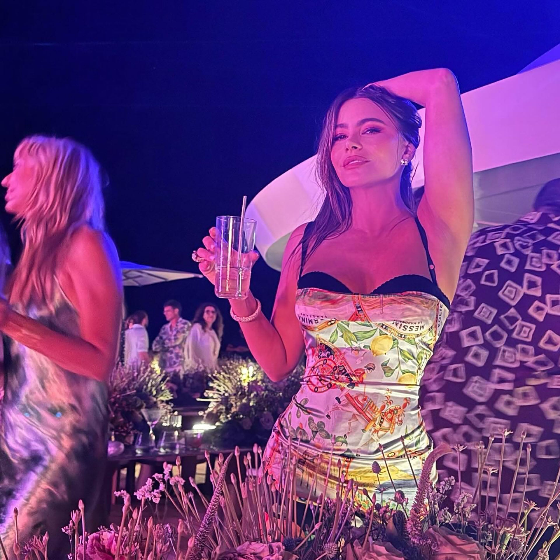 Ambos participaron en una travesía desde Roma junto a celebridades como Naomi Campbell, Martha Stewart y la modelo Irina Shayk, expareja de Brady (Instagram/@sofiavergara)