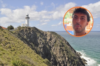 el faro y el mar de Byron Bay, una ciudad de Australia