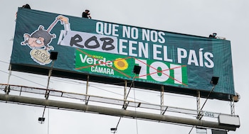 Katherine Miranda sacó nueva valla con referencias a los 70 mil millones. Foto: campaña Miranda.