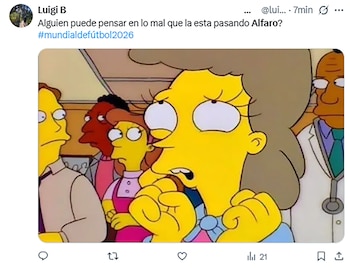 Captura de pantalla de un tuit que muestra un video con dos hombres conversando, uno con chaqueta verde y azul, el otro con chaqueta marrón