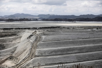 Entre las observaciones técnicas del informe figura el riesgo potencial de drenaje ácido de rocas por material mineralizado expuesto a agua, aire y condiciones climáticas. REUTERS