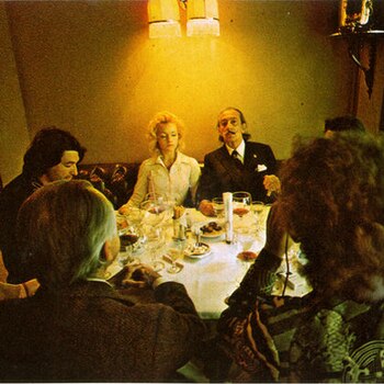 Salvador Dalí en las estancias