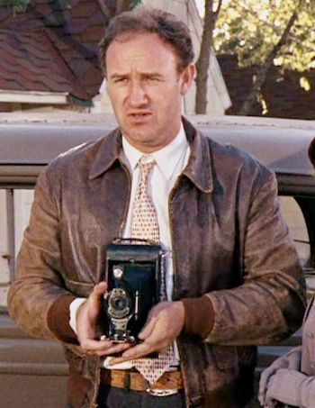 Gene Hackman como Buck Barrow